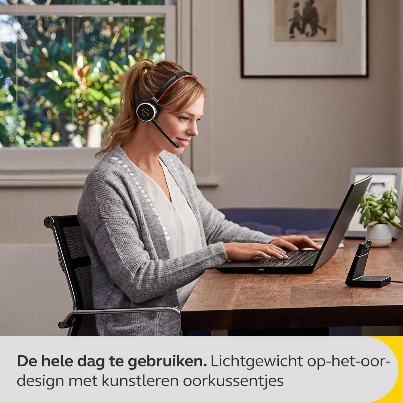 JABRA EVOLVE 65 SE Link 380A UC Bluetooth Wireless Passive Noise Cancellation Stereo Headset with Mic - Black