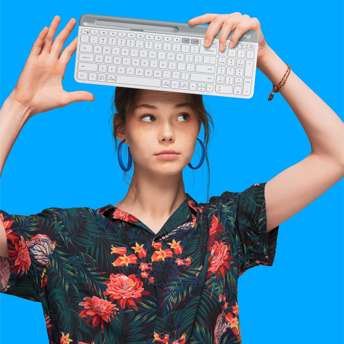 Logitech K580 Ultra Slim Multi-Device Wireless Quiet Keyboard - Off White