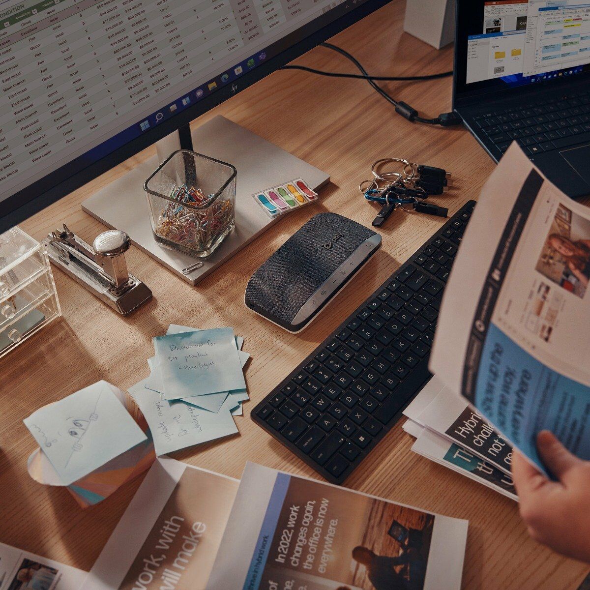 Poly Sync 20+ Microsoft Teams Certified USB-A Bluetooth Wireless Speakerphone - Silver