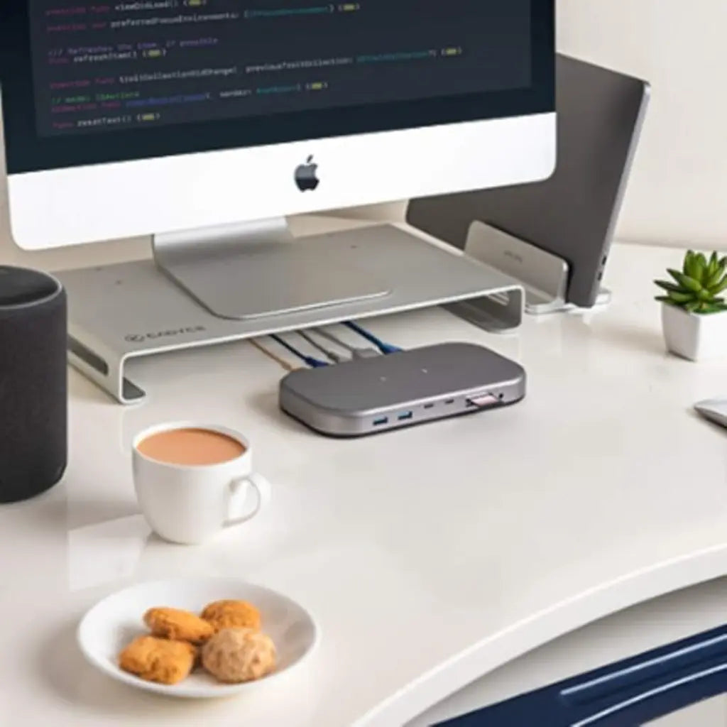 Cadyce CA-T3HDD Thunderbolt™ 3 HDMI Docking Station with 8K Display 100W PD Charging USB 3.1 Gen2 & Gigabit Ethernet-tpstech.in