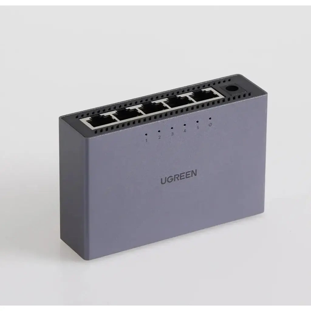 UGREEN 15641 5‑Port Gigabit Ethernet Switch Aluminum Housing Unmanaged Plug & Play-tpstech.in