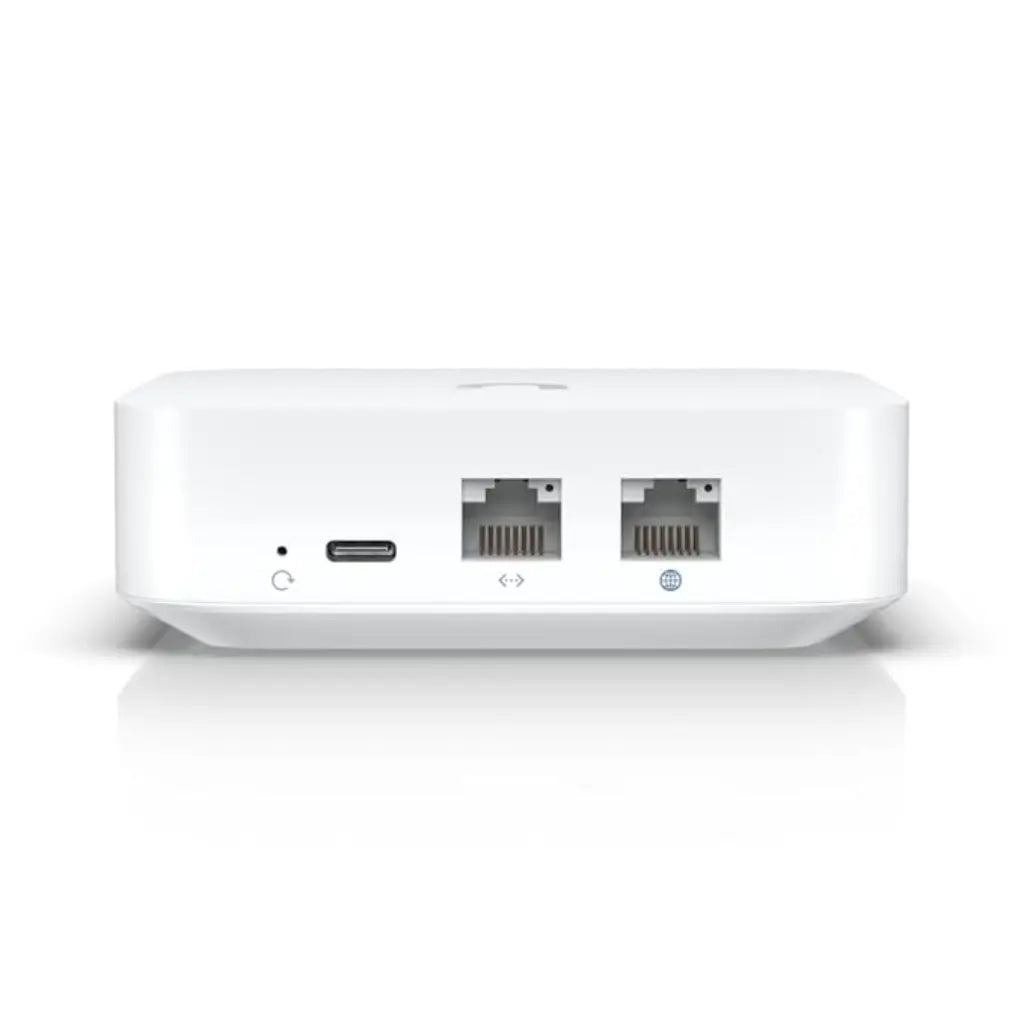 Ubiquiti UX Cloud Gateway & Dual Band WiFi 6 Access Point