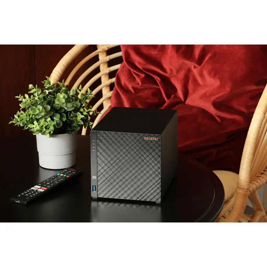 Asustor Drivestor 4 AS1104T Quad‑Core 1.4 GHz 1 GB DDR4 4‑Bay NAS-tpstech.in