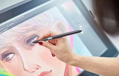 Wacom Cintiq 22 DTK-2260 21.5" 1080p FHD Creative Graphic Tablet with Pro Pen 2 - Black