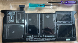 Apple A1465 OEM 39Whr 5100mAh 7.6V 6 Cell Laptop Battery for Select Apple Laptops