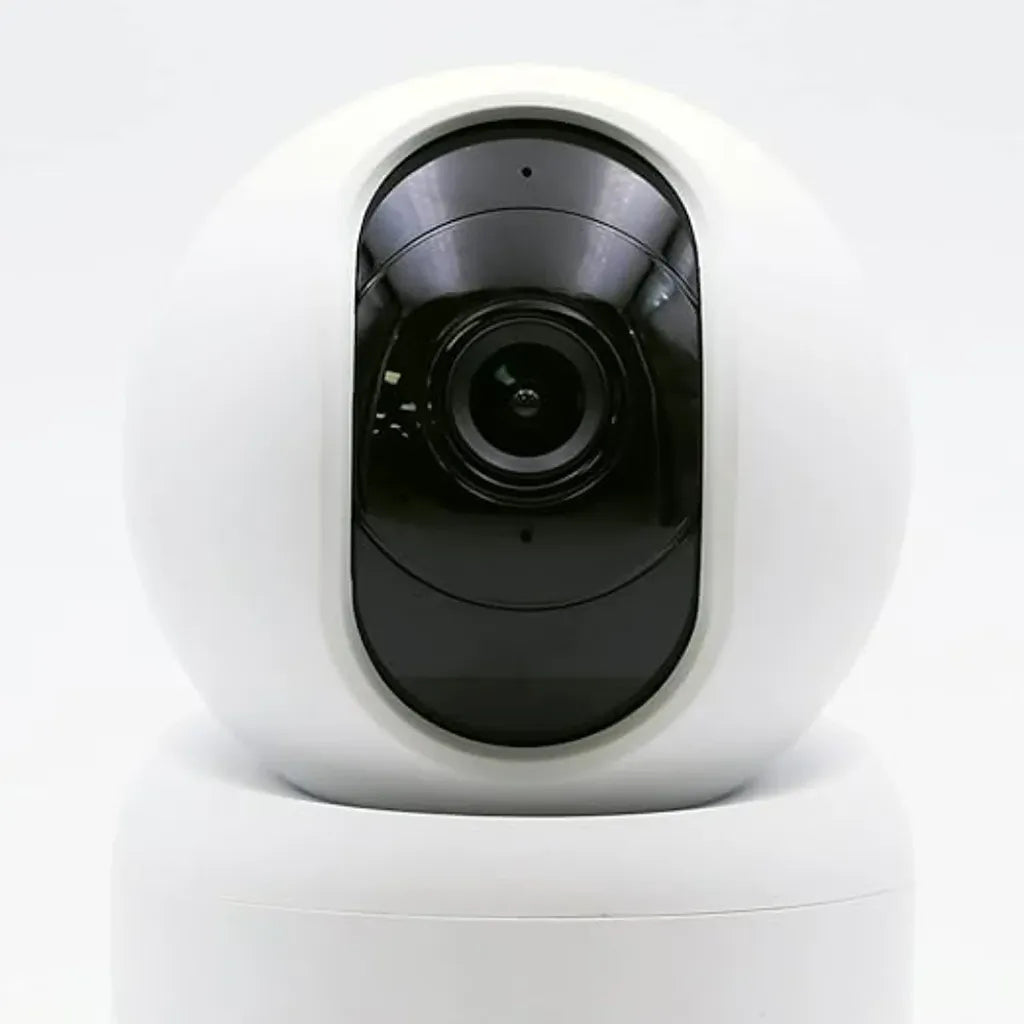 Close-up of the CP PLUS CP-E48A 4MP Wi-Fi PT security camera lens with high-resolution indoor monitoring -tpstech.in