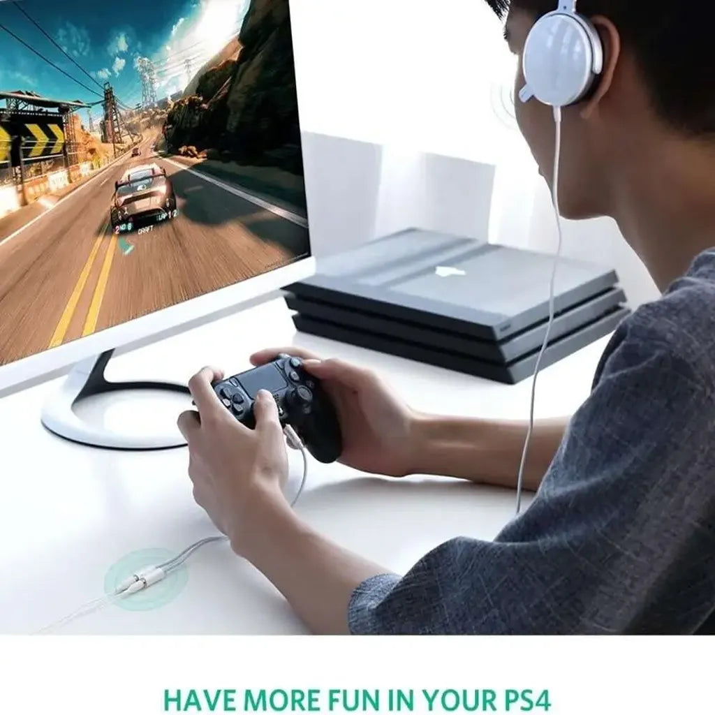 UGREEN 10789 3.5mm Audio Splitter Adapter Connected to PS4 Controller for Gaming Chat tpstech.in