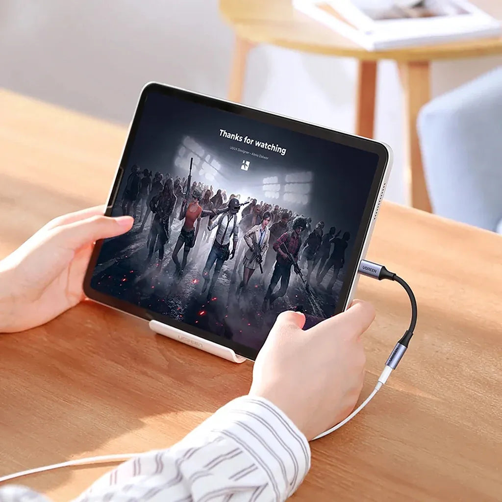 UGREEN UG-80154 Type-C to 3.5mm Audio Jack Adapter Connected to Tablet for Gaming tpstech.in
