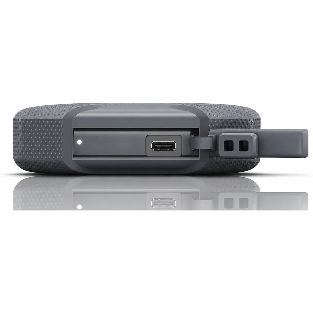 USB-C port of the Western Digital G-DRIVE ArmorATD 2TB portable external hard drive showing high-speed USB 3.2 Gen 1 connectivity.