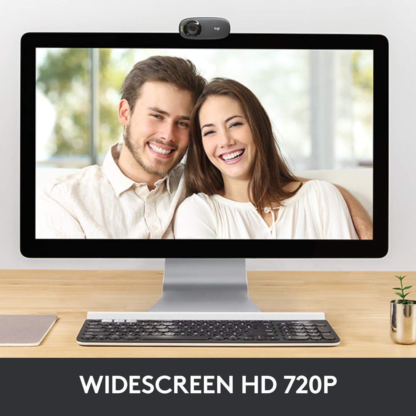 Logitech C310 720P HD वेबकैम बिल्ट-इन नॉइज़ रिड्यूसिंग माइक और ऑटो लाइट करेक्शन के साथ